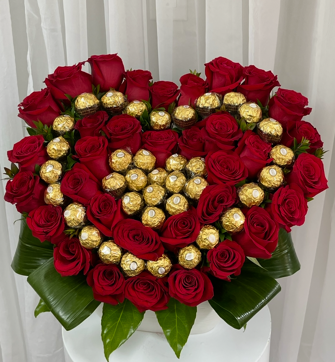 Love of Roses and Chocolates